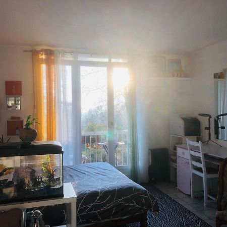 Charmant Room Chez Nous Bus Direct Orly Ablon-sur-Seine Exteriör bild